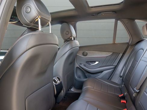 Used 2022 Mercedes-Benz GLC 300 4MATIC image 57