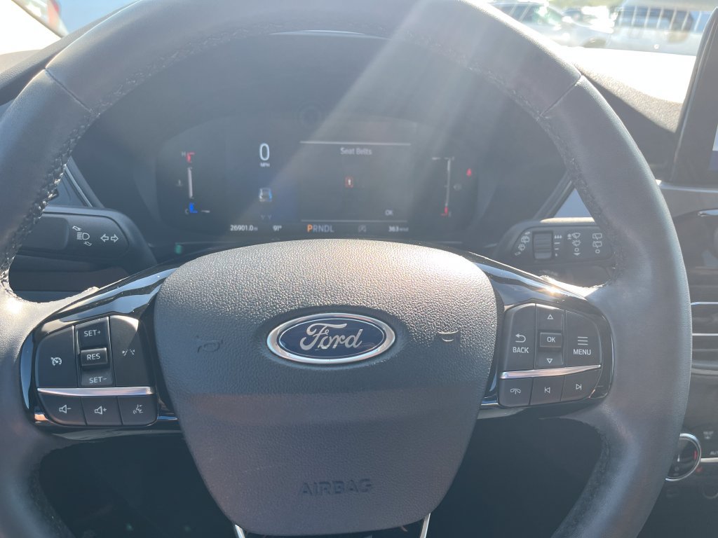 Used 2023 Ford Escape Active AWD/4WD image 14