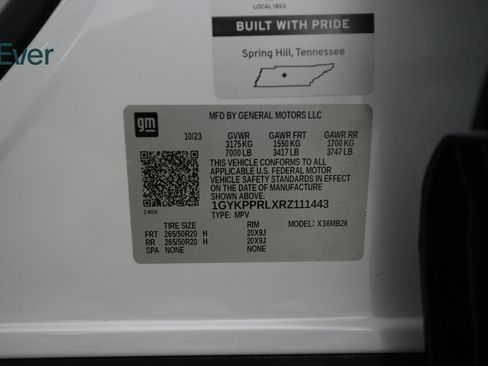 Used 2024 Cadillac Lyriq Luxury w/ LPO, Floor Liner Package AWD/4WD image 25