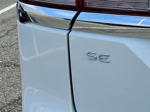 New 2026 Volkswagen Atlas SE image 9