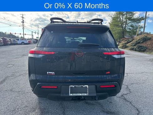 New 2026 Nissan Pathfinder Rock Creek image 4