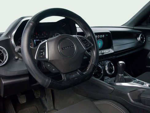 Used 2016 Chevrolet Camaro LT w/ Technology Package image 19
