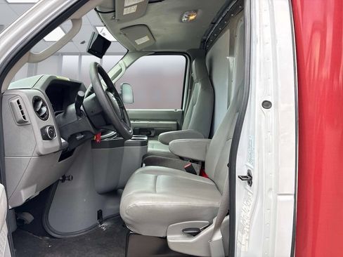 Used 2023 Ford E-350 and Econoline 350 Super Duty w/ Power Windows & Locks Group RWD image 27