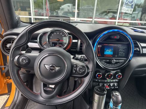 Used 2016 MINI Cooper S FWD image 3