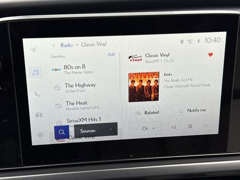 New 2026 Lexus UX 300h FWD image 22