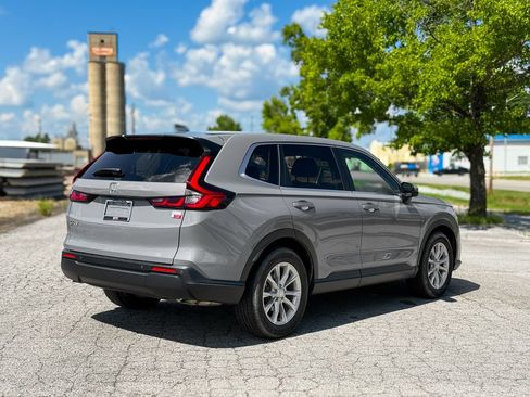 Used 2023 Honda CR-V EX-L image 7