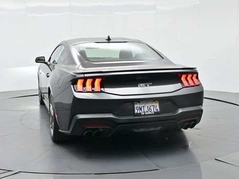 Used 2024 Ford Mustang GT Premium image 8