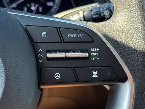 Certified 2023 Hyundai Sonata SEL w/ Cargo Package image 18