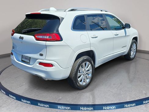 Used 2017 Jeep Cherokee Overland w/ Heavy Duty Protection Group AWD/4WD image 6