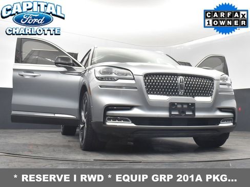 Used 2024 Lincoln Aviator Reserve w/ Equipment Group 201A image 40