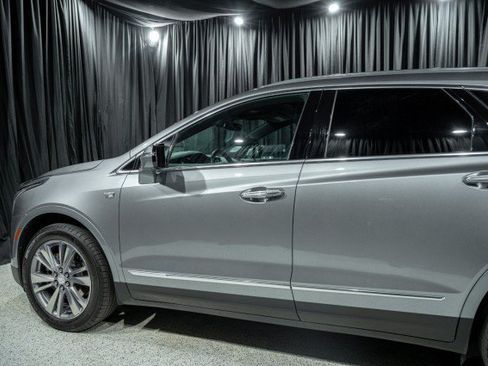 Used 2025 Cadillac XT5 Premium Luxury FWD image 5