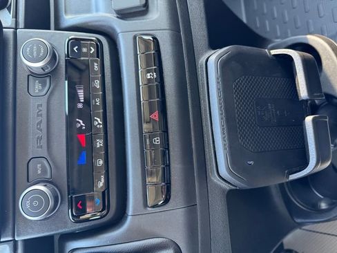 New 2026 RAM ProMaster 1500 w/ Premium Convenience Group FWD image 25