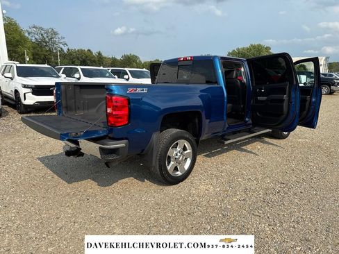 Used 2017 Chevrolet Silverado 2500 LTZ w/ Vortec Plus Package AWD/4WD image 32