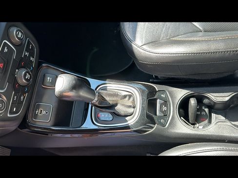 Used 2019 Jeep Compass Limited FWD image 20