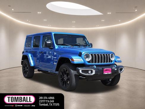 Used 2024 Jeep Wrangler Unlimited Sahara w/ Technology Group AWD/4WD image 1
