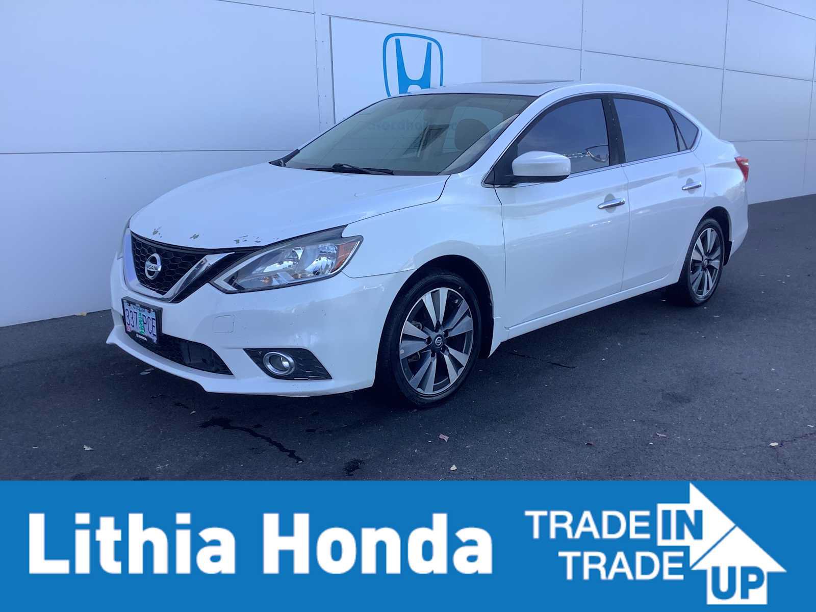 Used 2019 Nissan Sentra SV w/ Special Edition Package FWD image 1