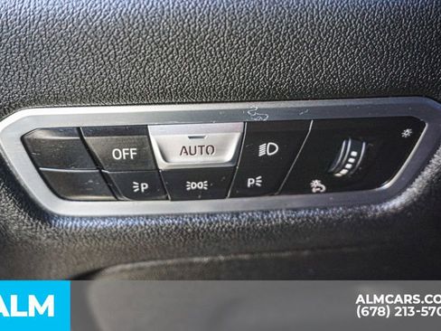 Used 2022 BMW X6 xDrive40i w/ M Sport Package image 49