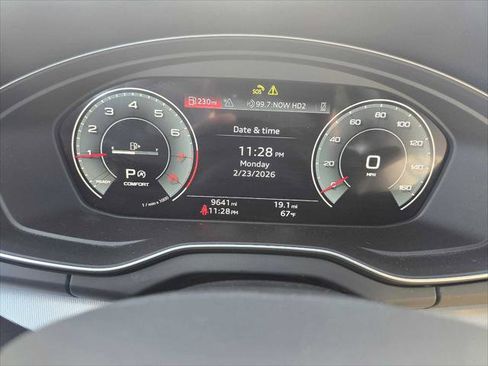 Certified 2025 Audi Q5 2.0T Premium w/ Convenience Plus Package image 27