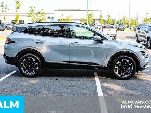 Used 2025 Kia Sportage SX AWD/4WD image 8