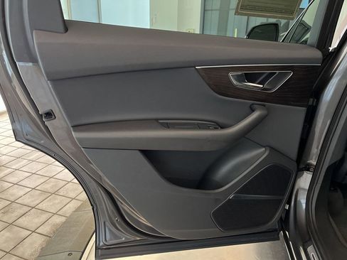 Used 2021 Audi Q7 2.0T Premium Plus w/ Premium Plus Package image 27