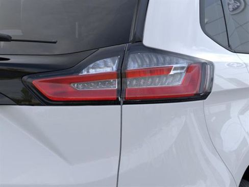 New 2024 Ford Edge SE AWD/4WD image 21