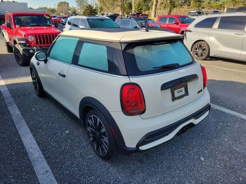 Used 2022 MINI Cooper S image 6