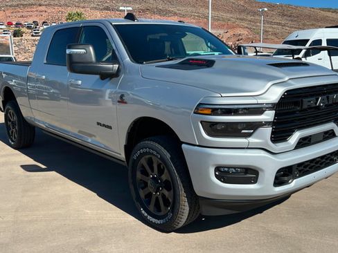 New 2026 RAM 3500 Laramie AWD/4WD image 7