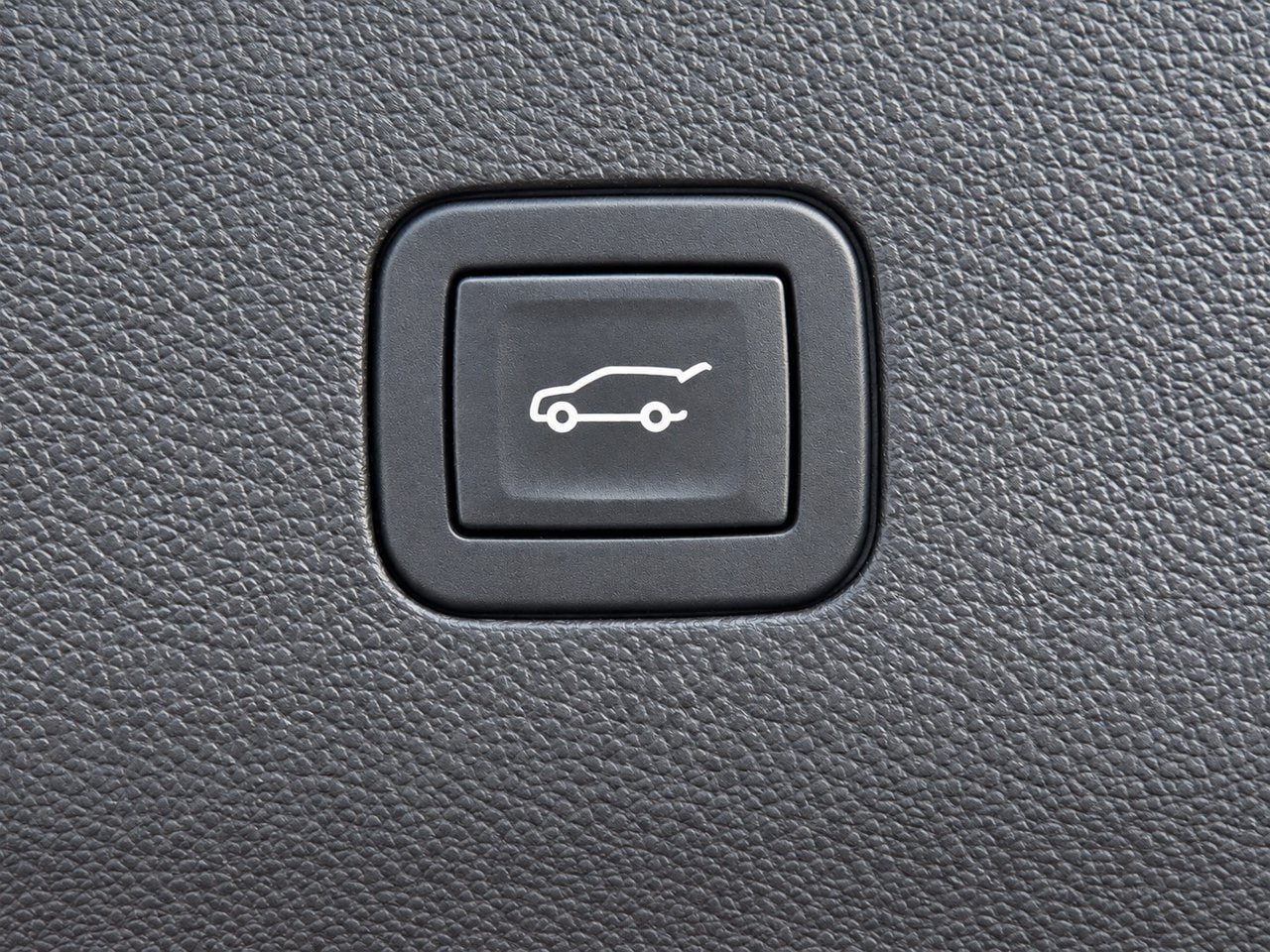 Used 2021 Cadillac Escalade ESV Premium Luxury w/ LPO, Illumination Package AWD/4WD image 35
