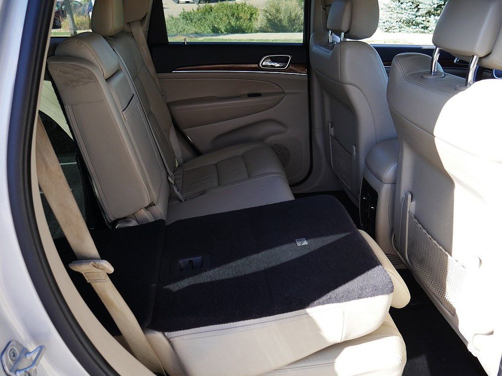 Used 2013 Jeep Grand Cherokee Limited AWD/4WD image 48