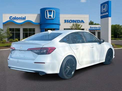 Used 2023 Honda Civic Sport image 5