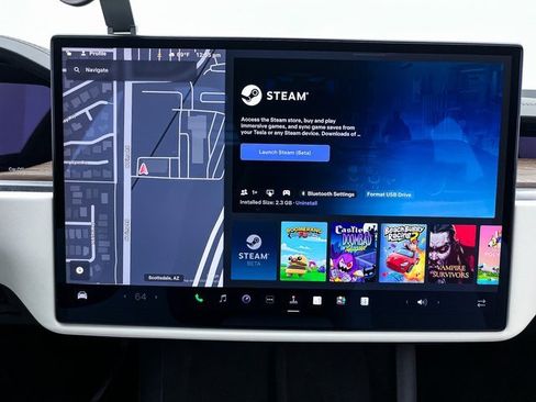 Used 2023 Tesla Model X image 7