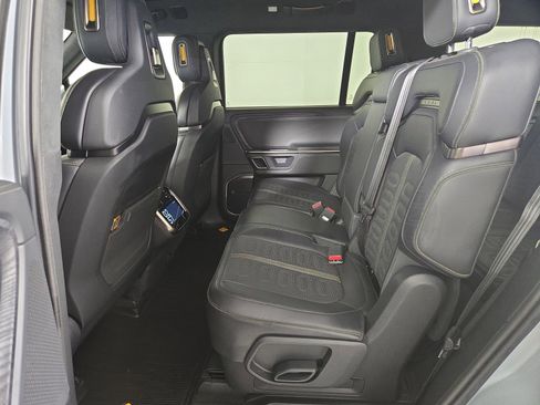 Used 2024 Rivian R1S Adventure AWD/4WD image 21