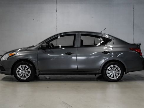 Used 2019 Nissan Versa S Plus FWD image 14