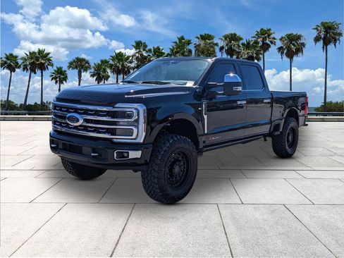 Used 2024 Ford F350 Platinum image 3