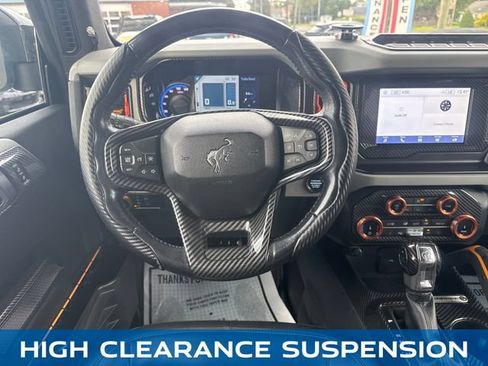 Used 2022 Ford Bronco Badlands w/ Sasquatch Package AWD/4WD image 13