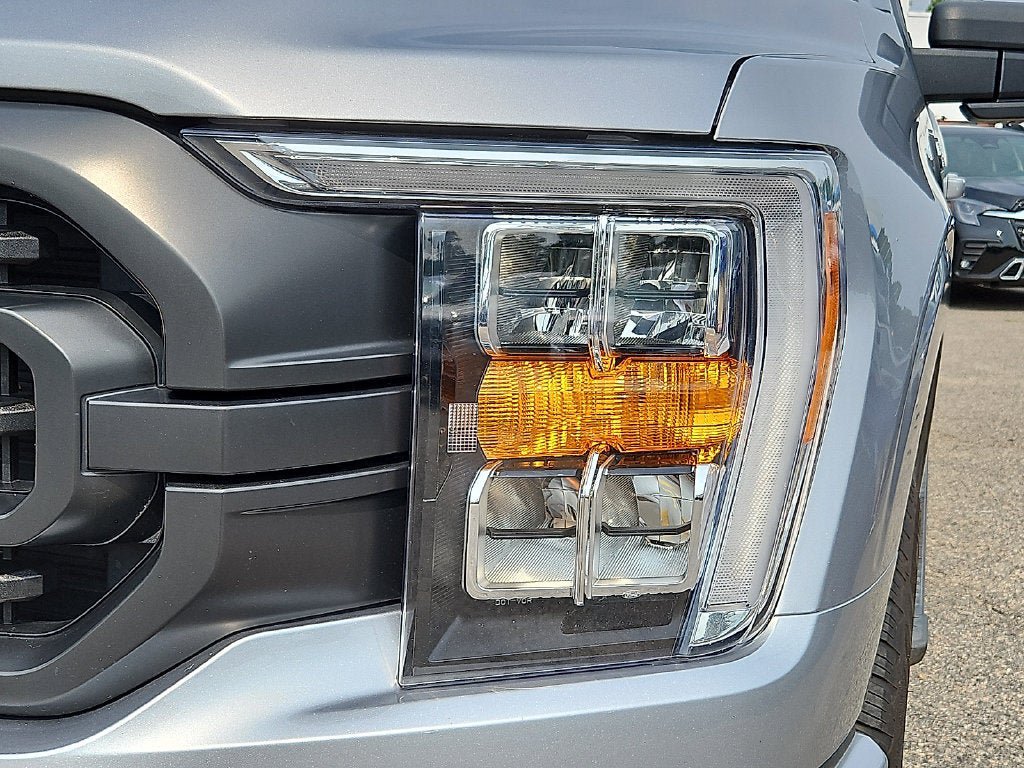 Used 2022 Ford F150 XLT w/ Equipment Group 302A High RWD image 9