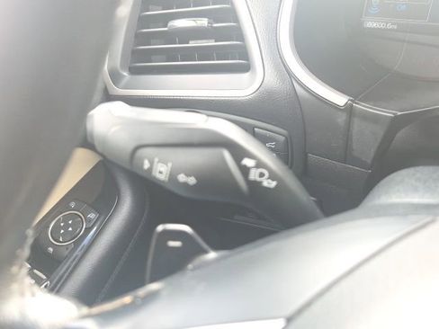 Certified 2019 Ford Edge SEL w/ Equipment Group 201A image 41