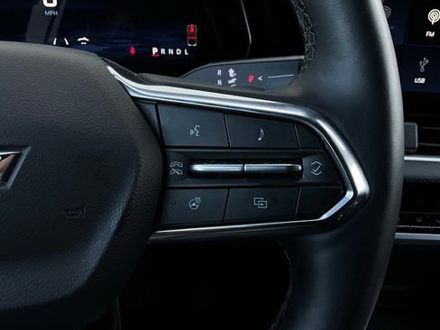 Used 2025 Chevrolet Equinox LT image 33