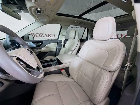 Used 2022 Lincoln Aviator Reserve w/ Equipment Group 201A RWD image 25