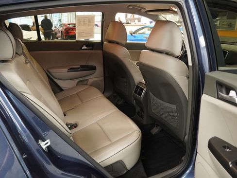 Used 2017 Kia Sportage EX image 22