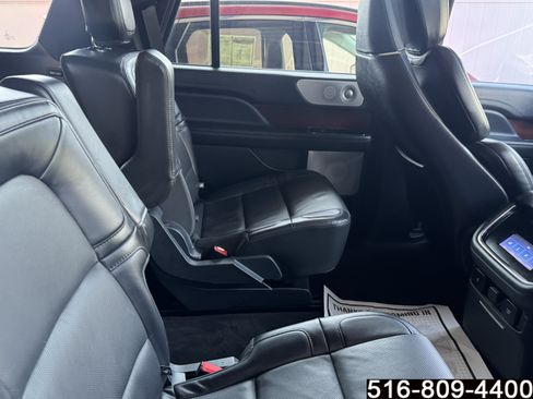 Used 2023 Lincoln Navigator Reserve AWD/4WD image 31