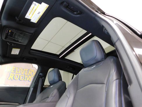 Used 2024 Cadillac XT4 Sport w/ LPO, Floor Liner Package AWD/4WD image 35