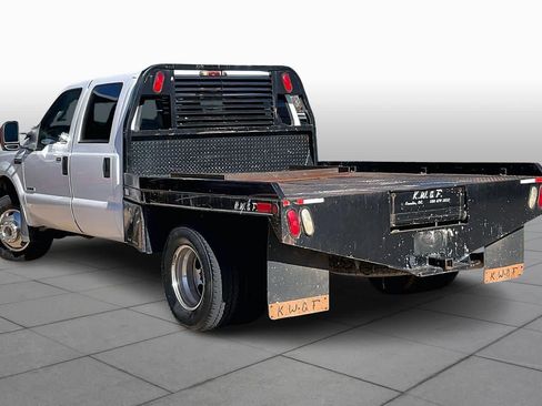 Used 2006 Ford F350 Lariat image 12