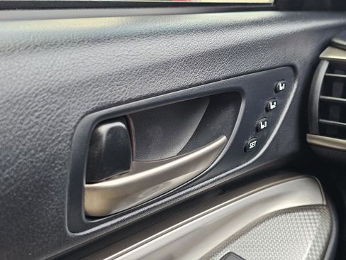 Used 2016 Lexus RC 350 image 10