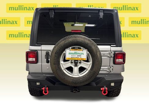 Used 2019 Jeep Wrangler Unlimited Sport S AWD/4WD image 18