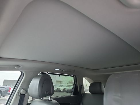 Used 2016 Kia Sorento EX w/ EX Touring Package image 21