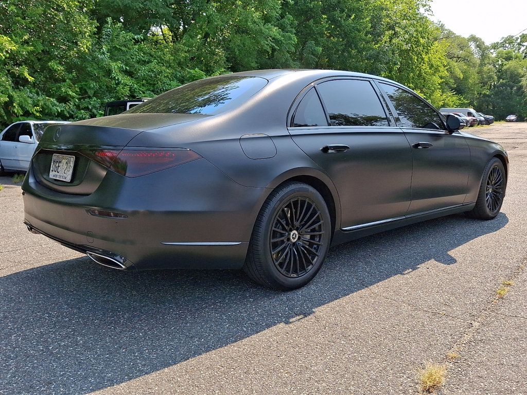 Used 2022 Mercedes-Benz S 500 4MATIC image 4