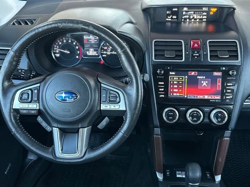 Used 2018 Subaru Forester 2.5i Touring w/ Popular Package #3B image 14