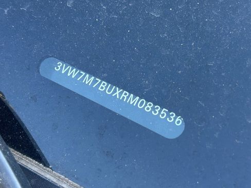 Used 2024 Volkswagen Jetta SE image 10