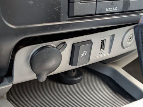 Used 2012 Ford Escape XLT image 24